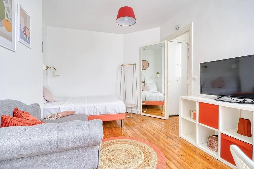 Apartment Charming Montmartre *